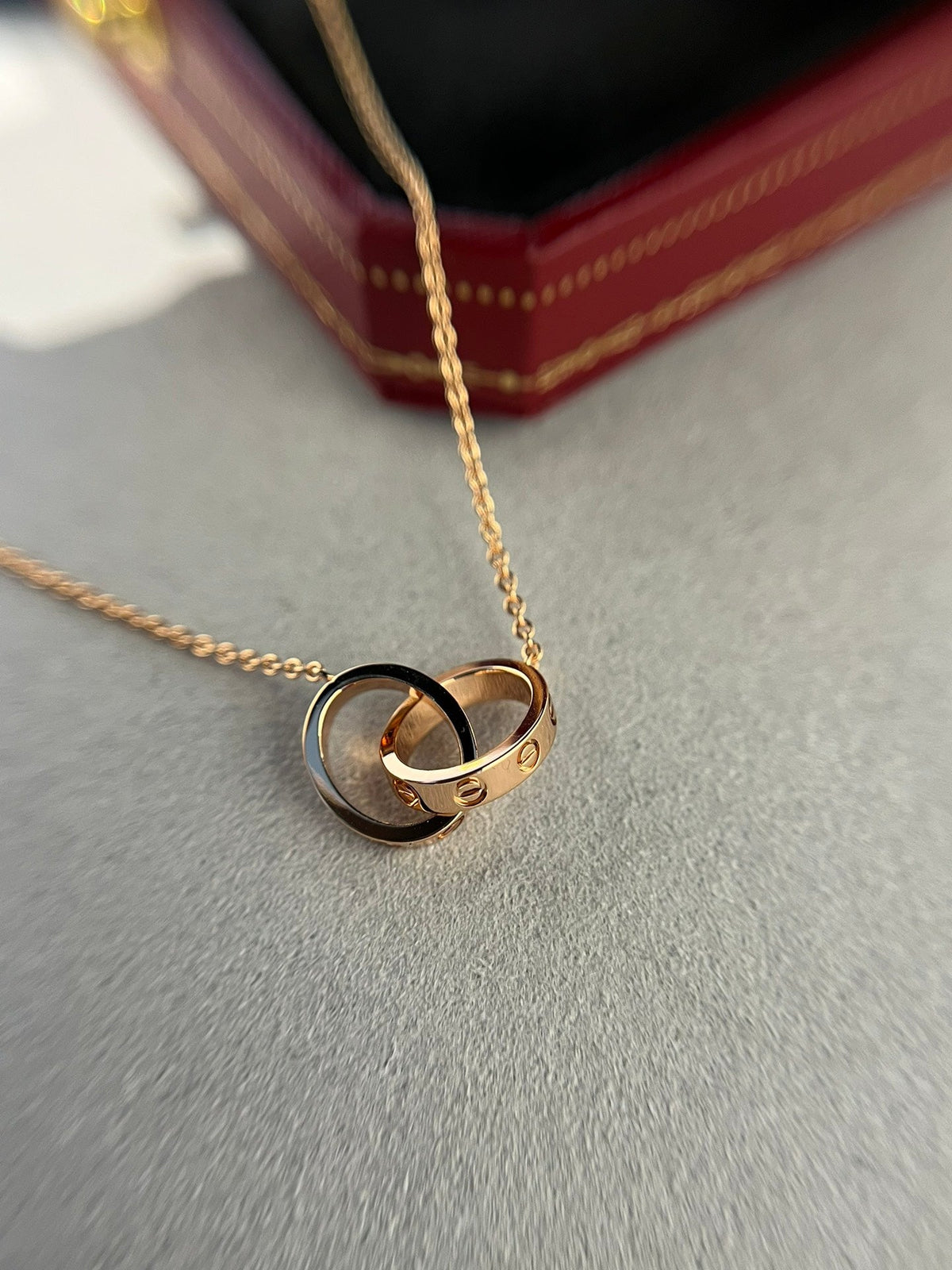 [Avelora Jewelry ]LOVE NECKLACE DOUBLE RING PINK GOLD