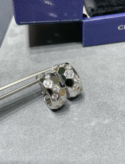 [Avelora]BEE LOVE DIAMOND HOOP EARRINGS
