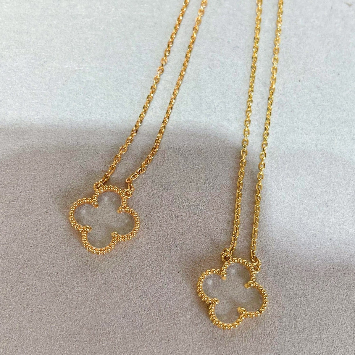 [Avelora Jewelry ]CLOVER ROCK CRYSTAL ROSE GOLD NECKLACE