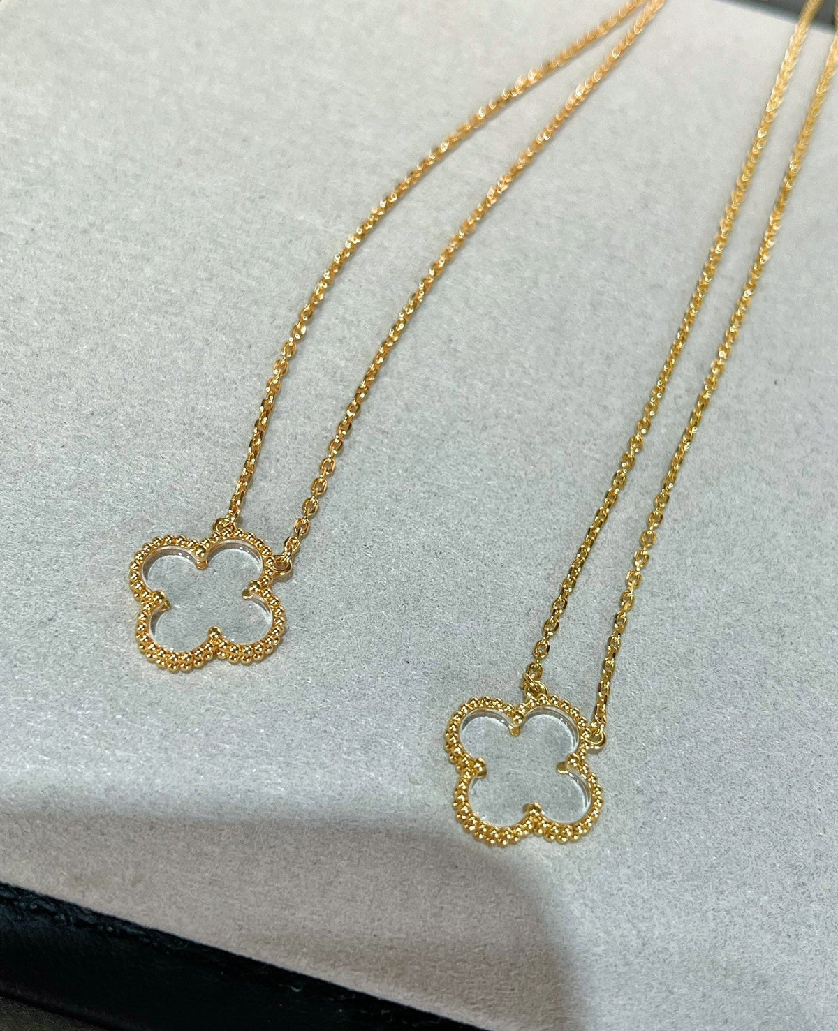 [Avelora Jewelry ]CLOVER ROCK CRYSTAL ROSE GOLD NECKLACE