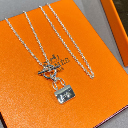 [Avelora]CONSTANCE PEDANT SILVER NECKLACE