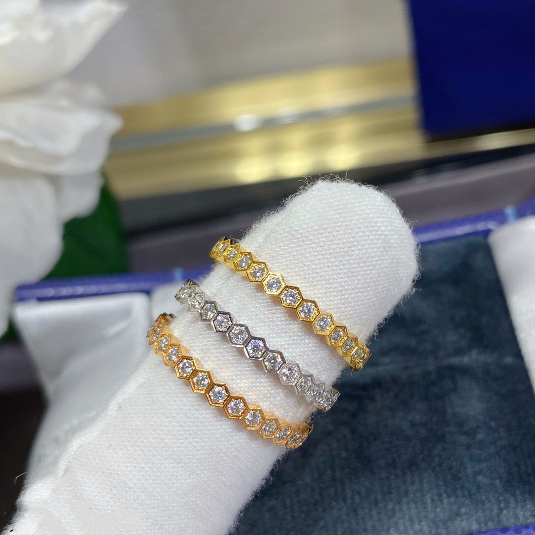 [Avelora]BEE LOVE DIAMOND PAVED SMALL RING