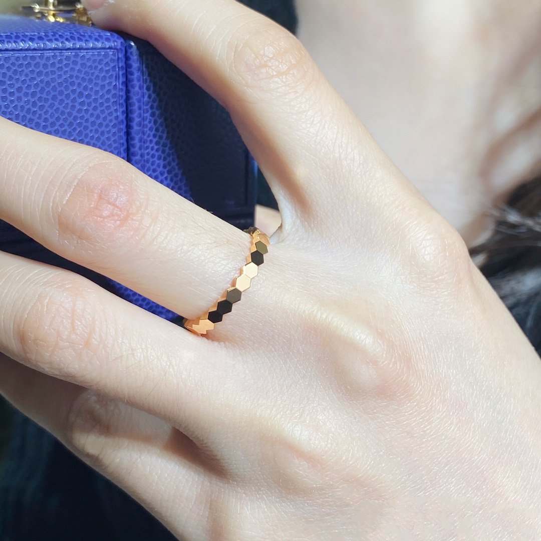 [Avelora Jewelry ]BEE LOVE SMALL RING
