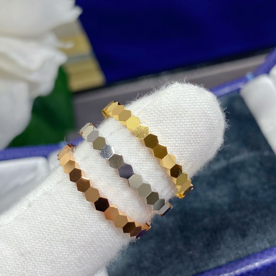 [Avelora Jewelry ]BEE LOVE SMALL RING