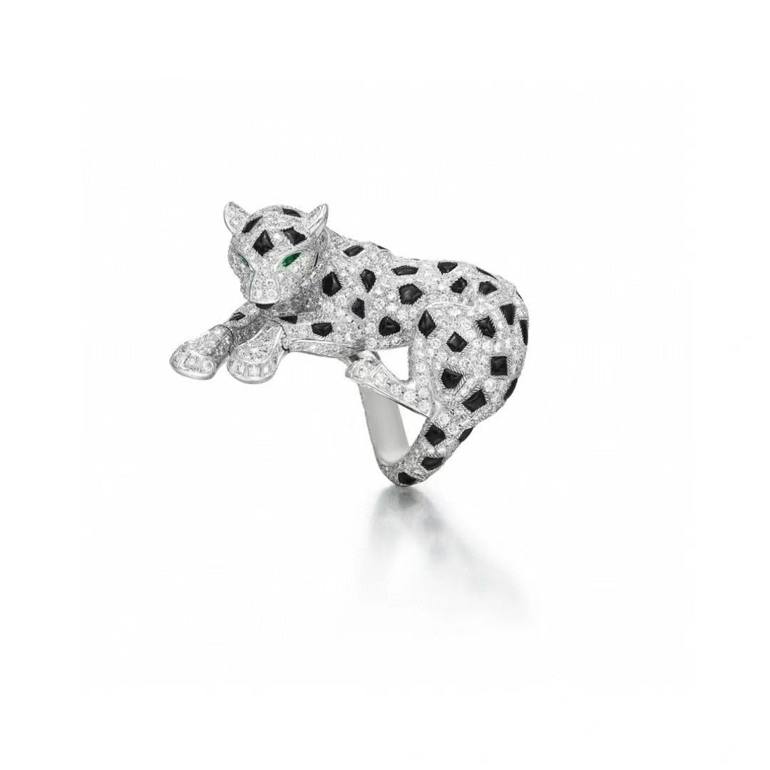 Green-Eye Panther Head Statement Ring - detail view