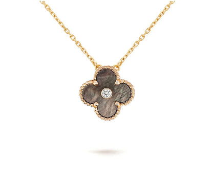 [Avelora]LIMITED EDITION CHRISTMAS CLOVER FLOWER NECKLACE - 15MM ANNUAL COLLECTIBLE PENDANT
