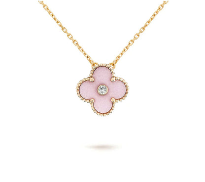 [Avelora]LIMITED EDITION CHRISTMAS CLOVER FLOWER NECKLACE - 15MM ANNUAL COLLECTIBLE PENDANT