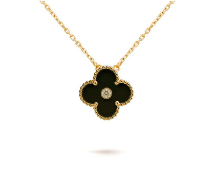 [Avelora]LIMITED EDITION CHRISTMAS CLOVER FLOWER NECKLACE - 15MM ANNUAL COLLECTIBLE PENDANT