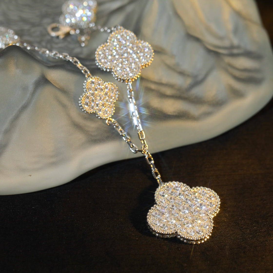 [Avelora Jewelry ]CLOVER BRACELET 5 MOTIF SILVER DIAMOND PAVED