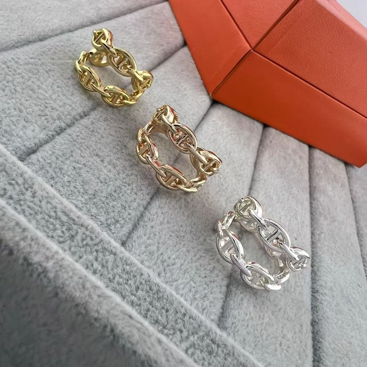 [Avelora Jewelry]GLOSSY FINISH SQUARE COMBINATION DOUBLE-LAYER PIG NOSE RING