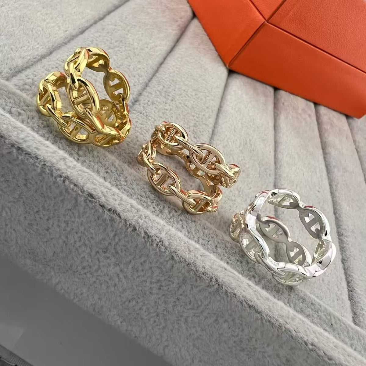 [Avelora Jewelry]GLOSSY FINISH SQUARE COMBINATION DOUBLE-LAYER PIG NOSE RING