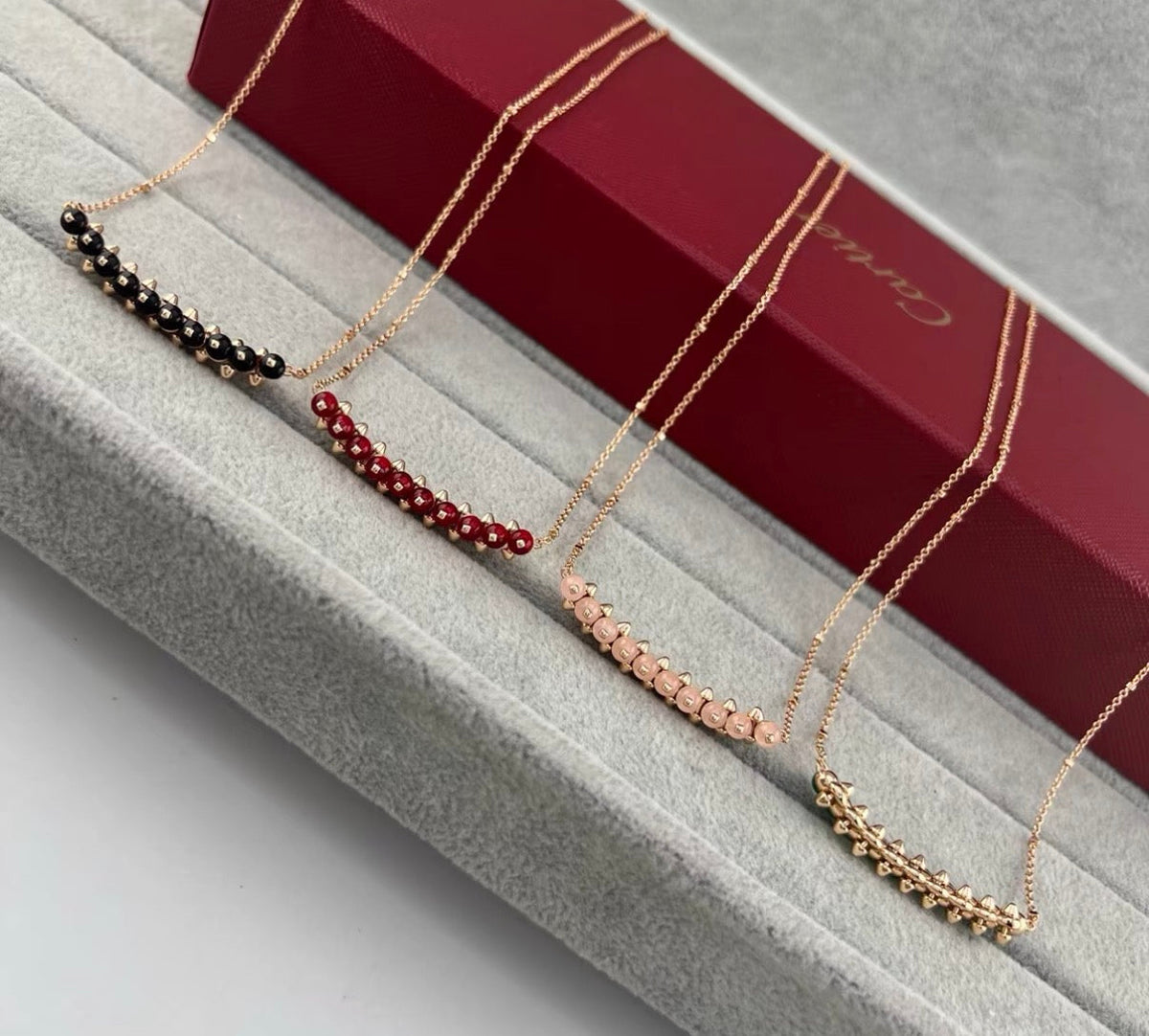 [Avelora Jewelry]CLASH COLLECTION AGATE CHALCEDONY STUD NECKLACE