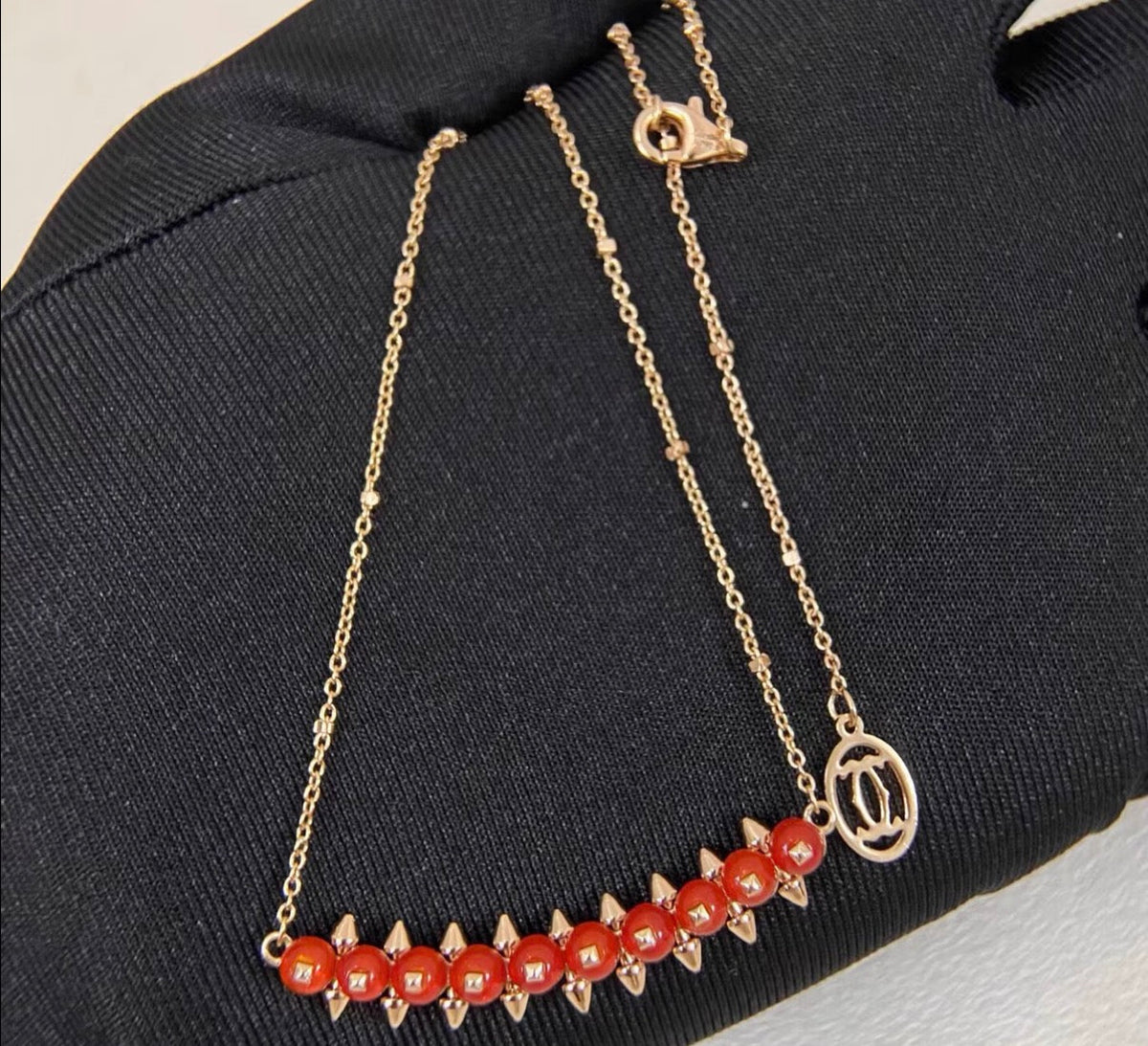 [Avelora Jewelry]CLASH COLLECTION AGATE CHALCEDONY STUD NECKLACE