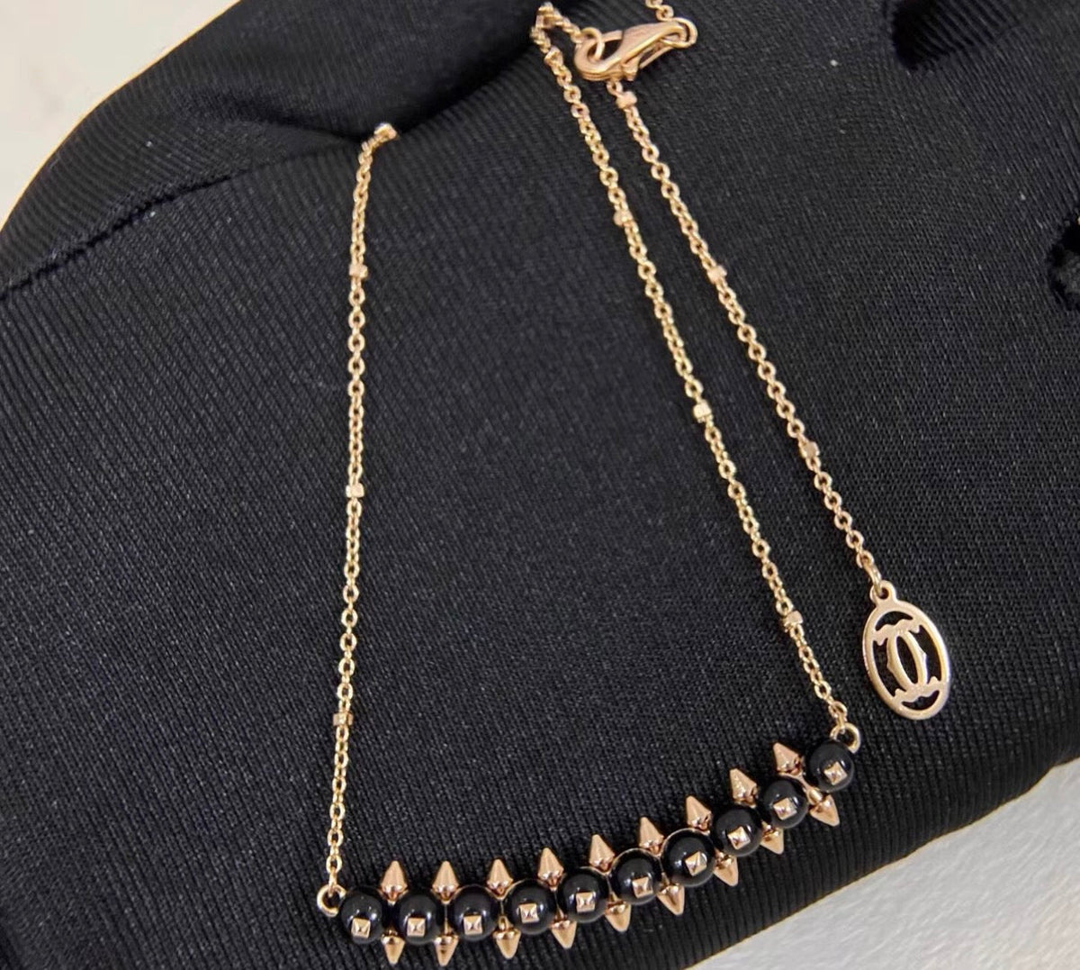 [Avelora Jewelry]CLASH COLLECTION AGATE CHALCEDONY STUD NECKLACE