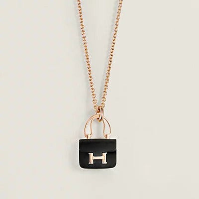 [Avelora]WOMEN'S HM AMULETTES CONSTANCE PENDANT NECKLACE