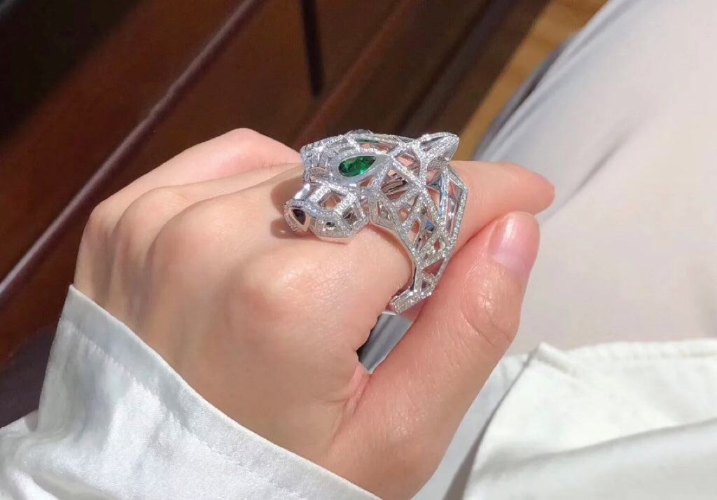 Geometric Openwork Panther Head Ring - detail view