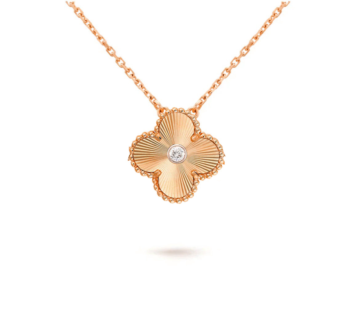 [Avelora]15MM CLOVER FLOWER DIAMOND PENDANT NECKLACE COLLECTION