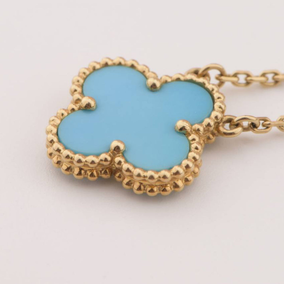 [Avelora Jewelry ]CLOVER 15MM VINTAGE TURQUOISE NECKLACE