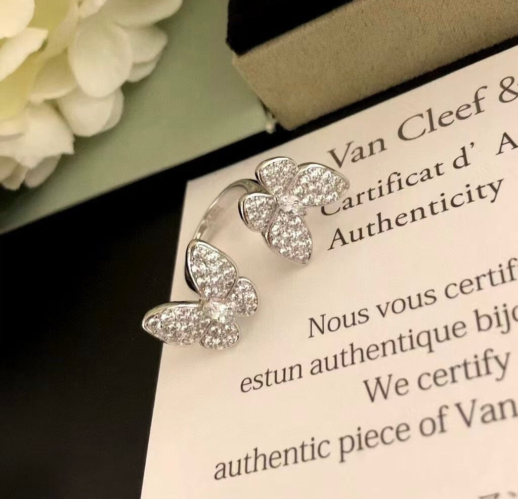 [Avelora Jewelry ]TWIN SILVER BUTTERFLY DIAMOND RING