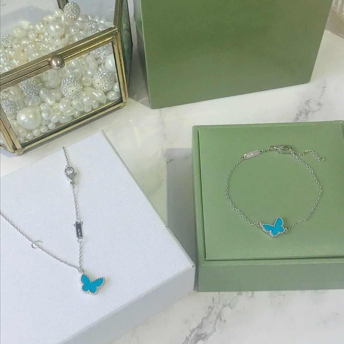 [Avelora Jewelry ]BUTTERFLY TURQUOISE BUTTERFLY BRACELET SILVER