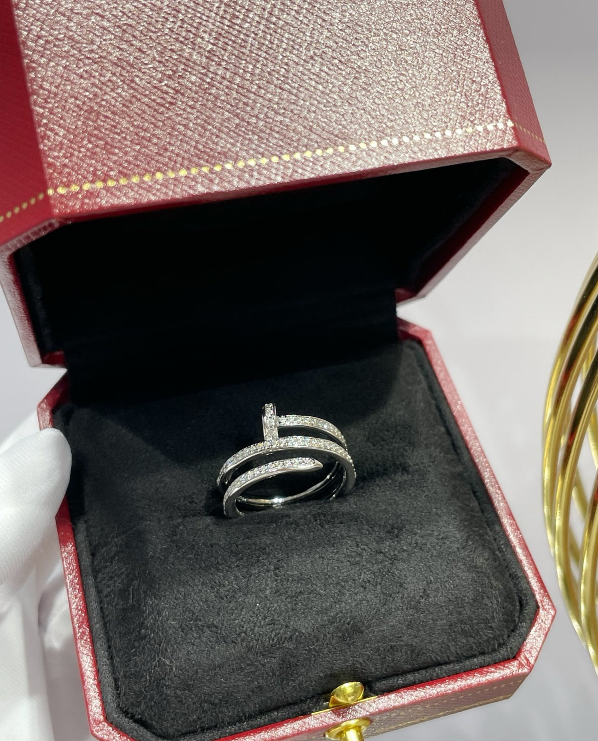 [Avelora Jewelry ]LOVE Triple-Row Full Pave Nail Ring