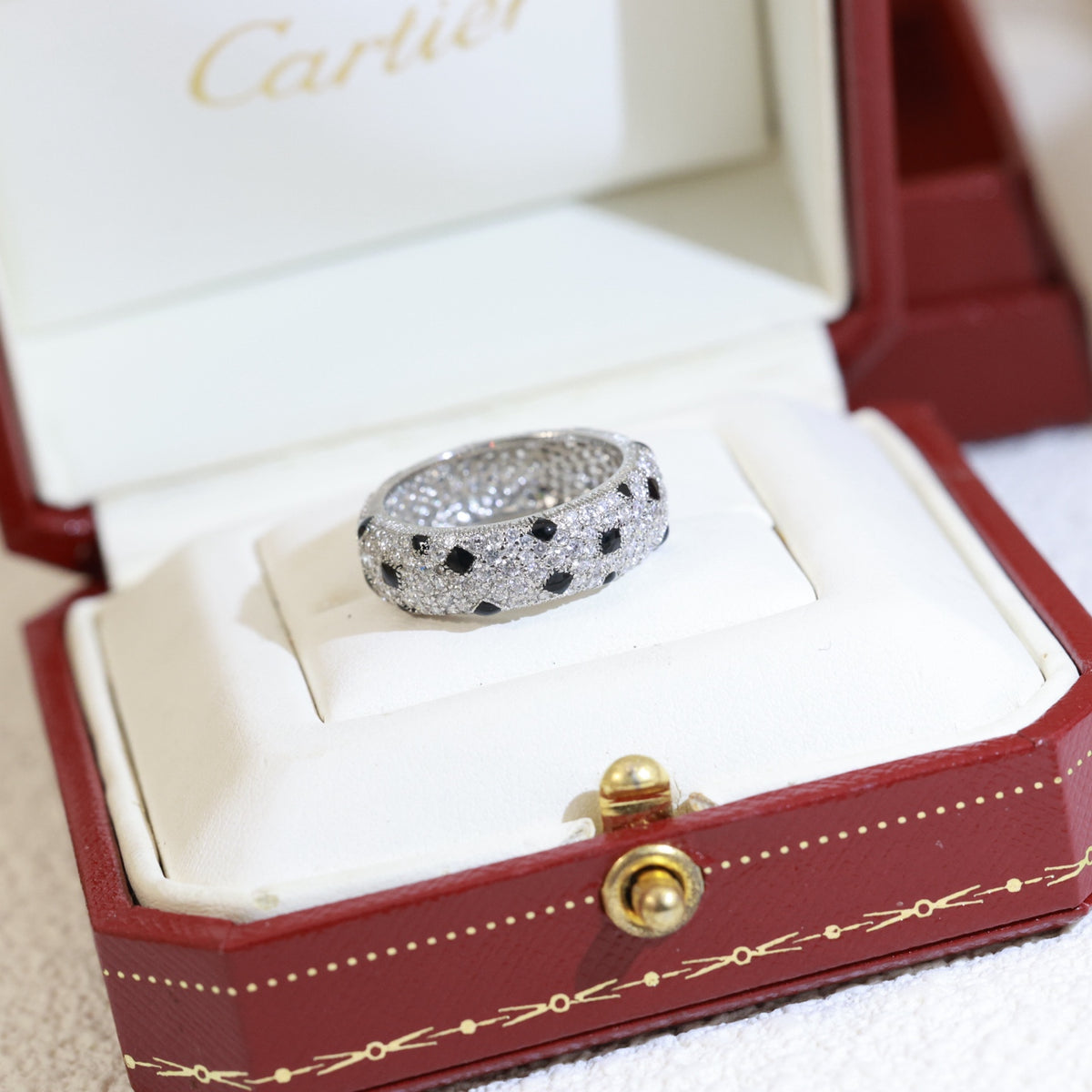 Spotted Panther Band Ring - Silver