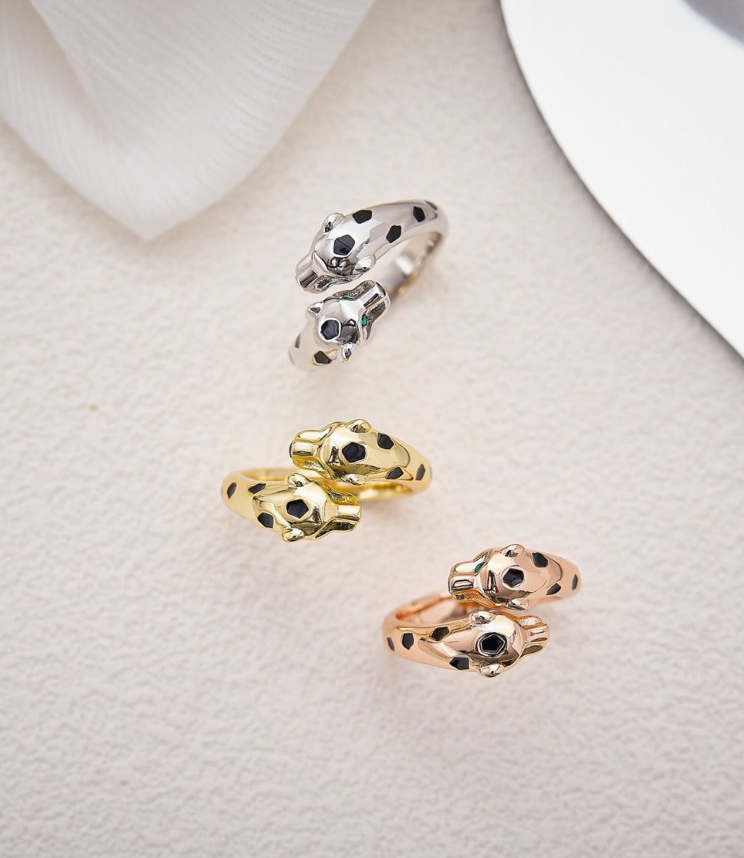 Green-Eye Double Panther Wrap Ring - detail view