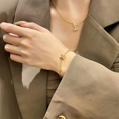 [Avelora]LOGO STAR MOTIF GOLD BRACELET