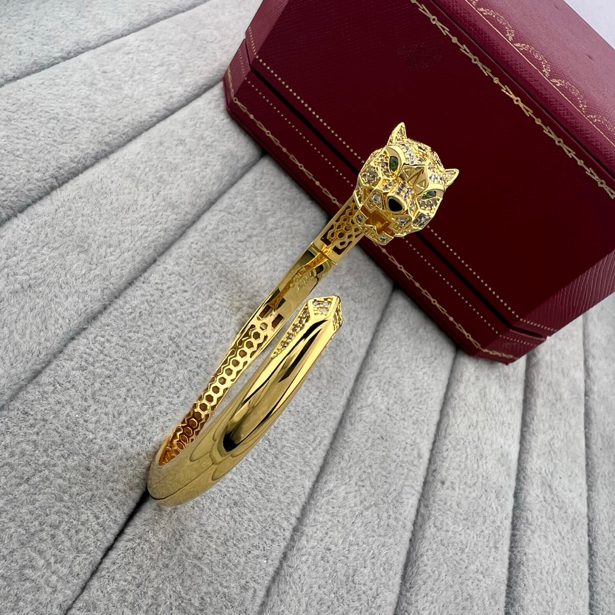 Avelora SPOTTED PANTHER HEAD OPEN BANGLE product view 6
