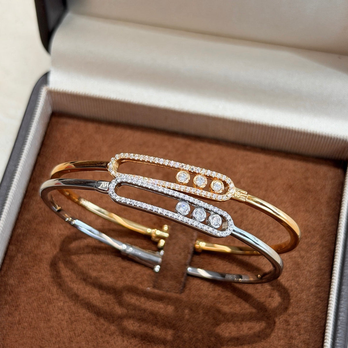 [Avelora Jewelry]Move Pavé Diamond Bangle Bracelet M