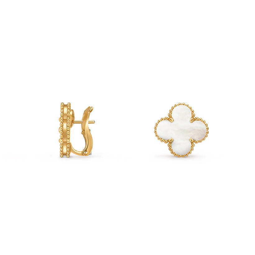 [Avelora]15MM CLOVER FLOWER STUD EARRINGS GOLD COLLECTION