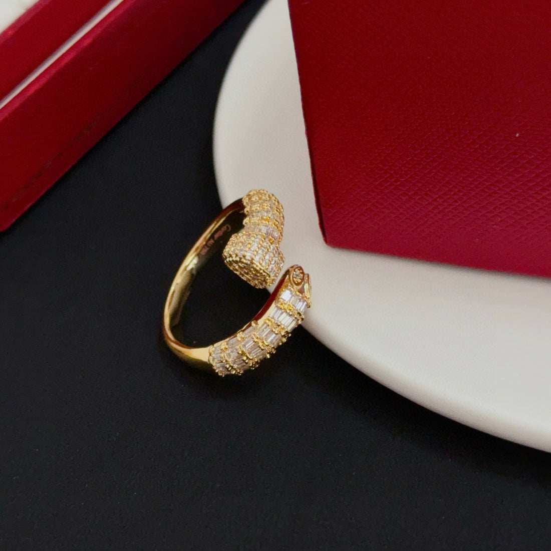Pavé Nail Wrap Ring - Gold