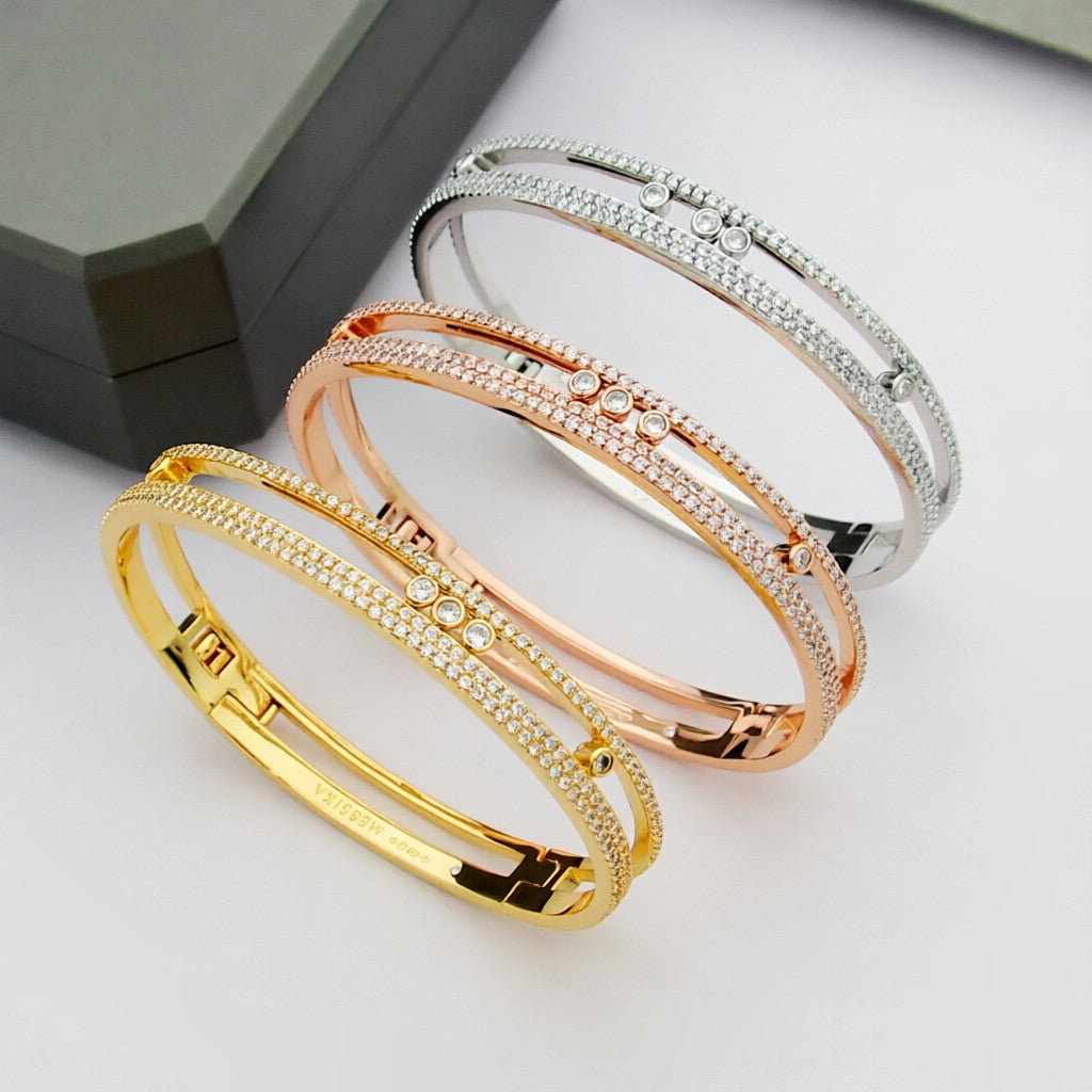 [Avelora]MOVE ROMANE PAVÉ DIAMOND BANGLE BRACELET