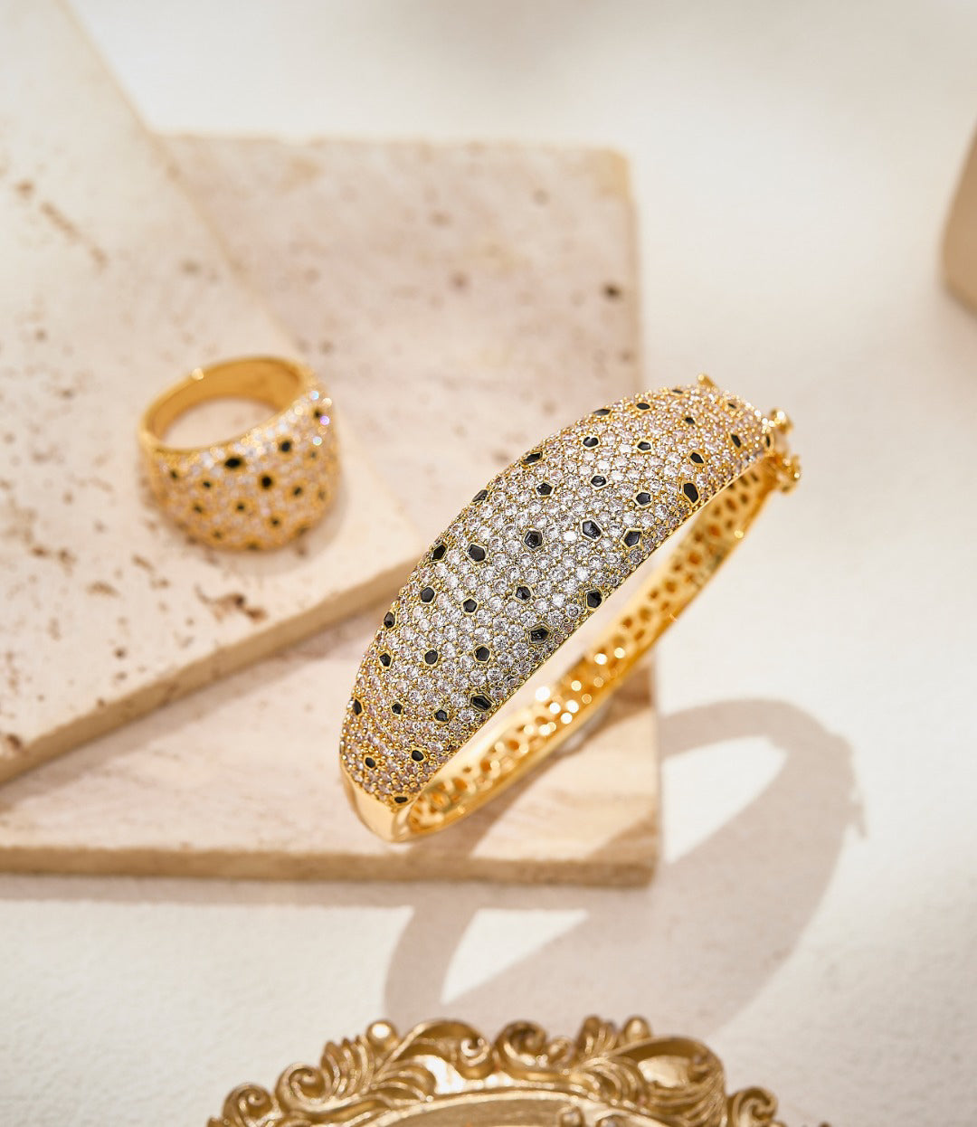 Wide Pavé Panther-Spot Ring - detail view