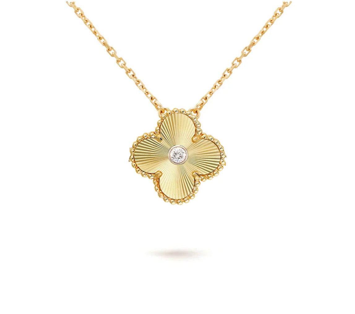 [Avelora]15MM CLOVER FLOWER DIAMOND PENDANT NECKLACE COLLECTION