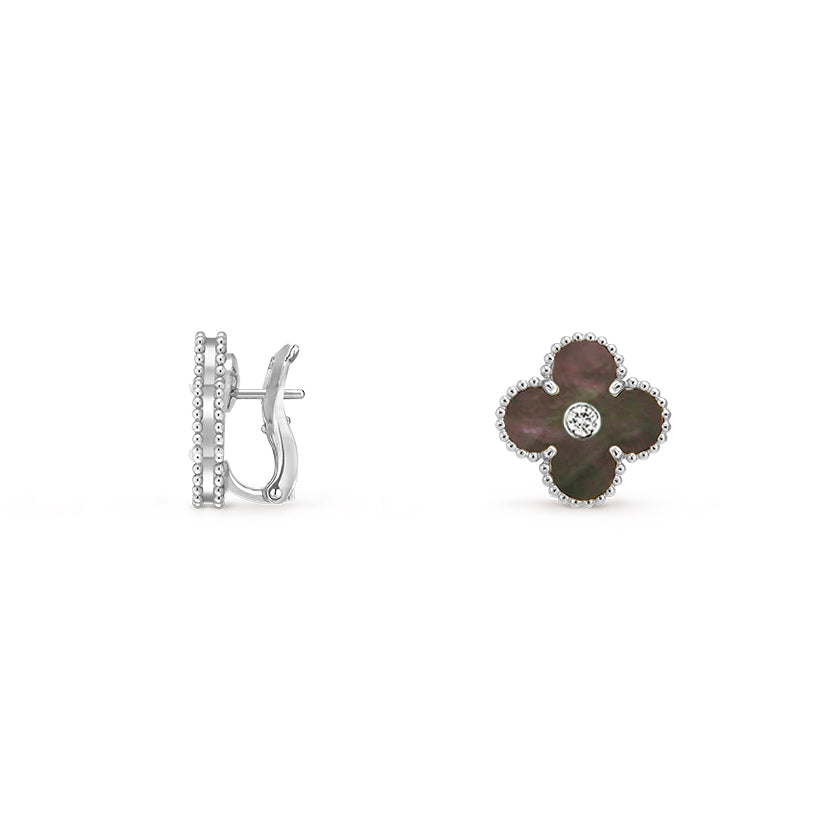 [Avelora]15MM CLOVER FLOWER STUD EARRINGS DIAMOND-WHITE GOLD COLLECTION