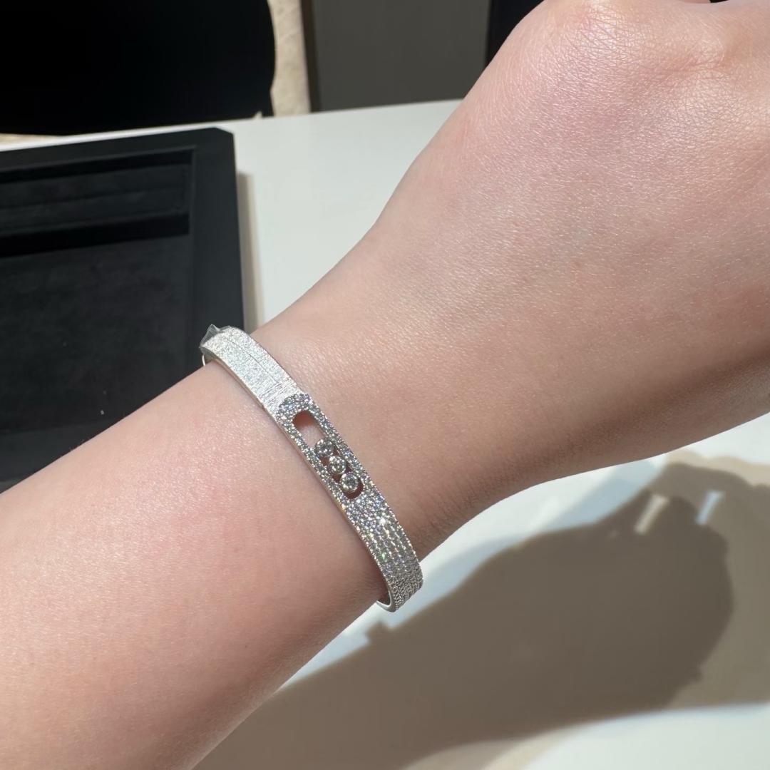 [Avelora Jewelry]Move Noa Ciselé half pavé bangle