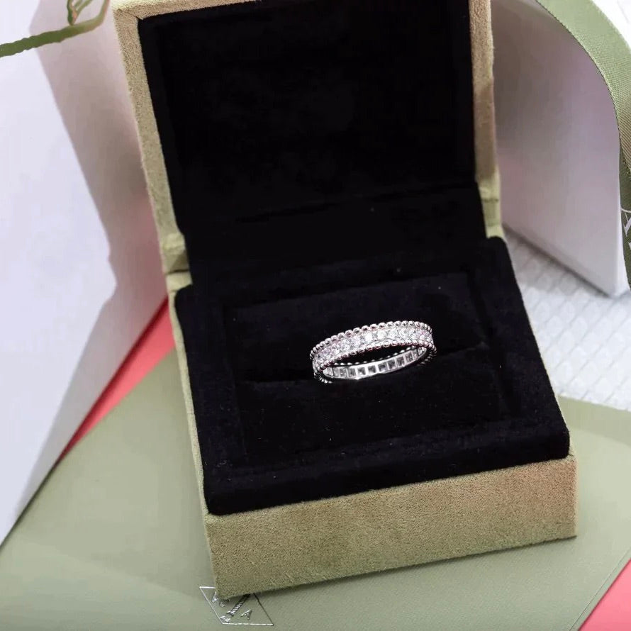 [Avelora Jewelry ]PERLEE DIAMOND SILVER RING
