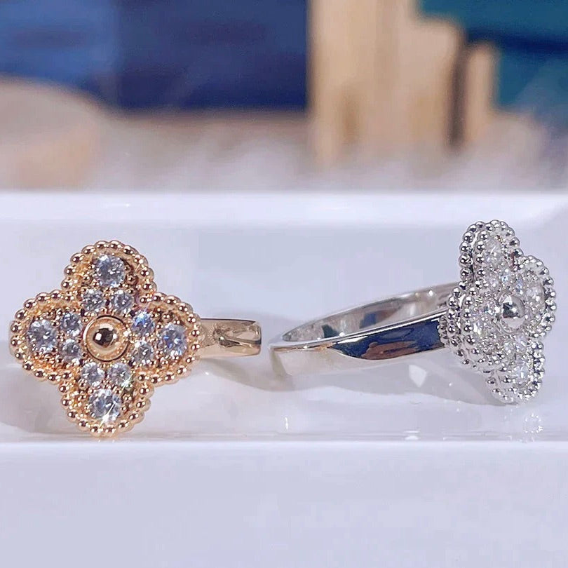 [Avelora Jewelry ]CLOVER DIAMOND RING