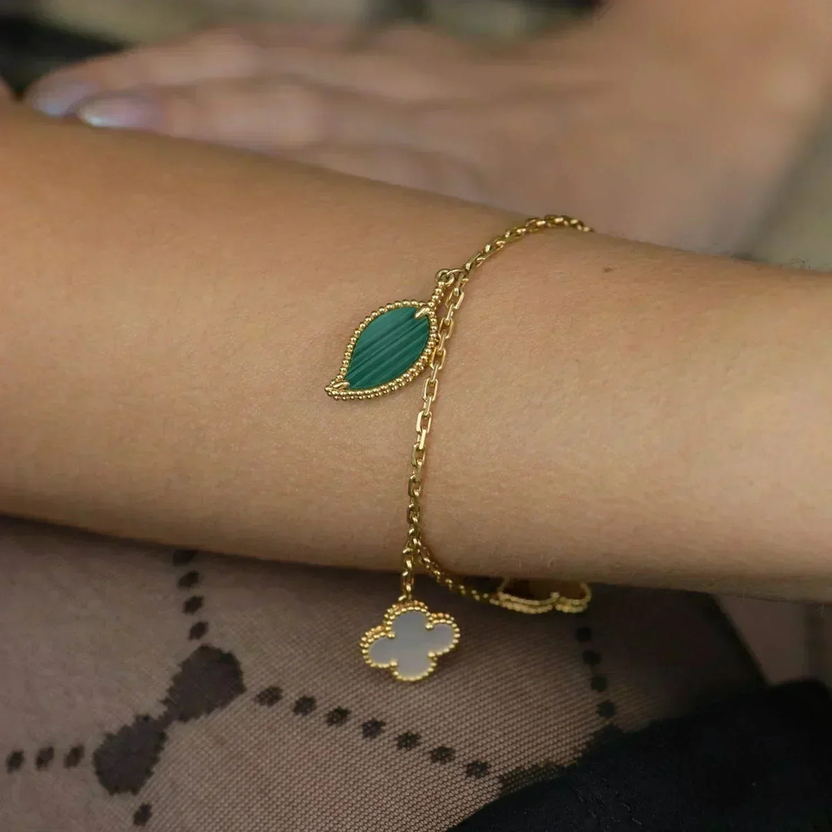 [Avelora Jewelry ]LUCKY SPRING 5 MOTIF GOLD BRACELET