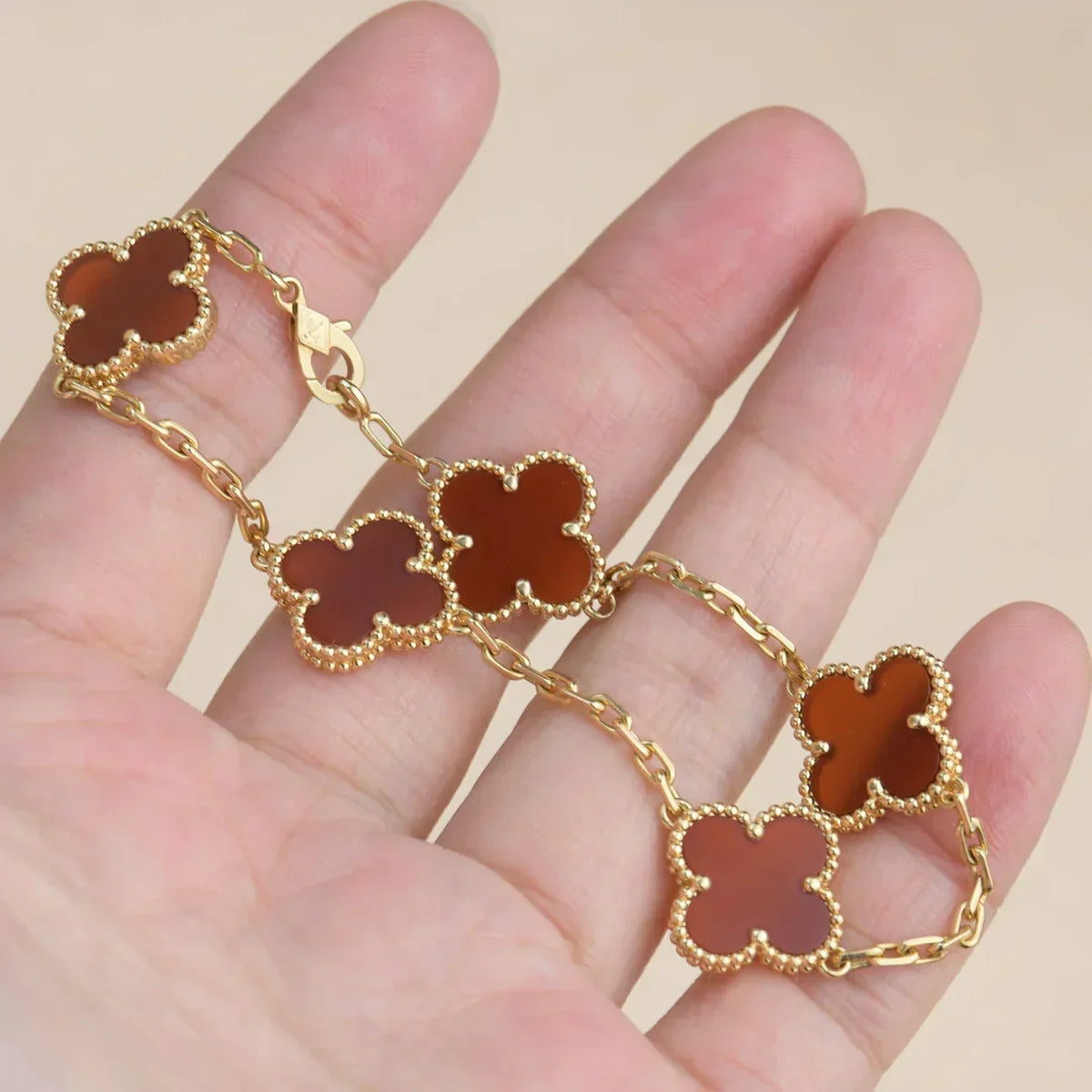 [Avelora Jewelry ] CLOVER 5 MOTIF RED CORNELIAN BRACELET COLLECTION