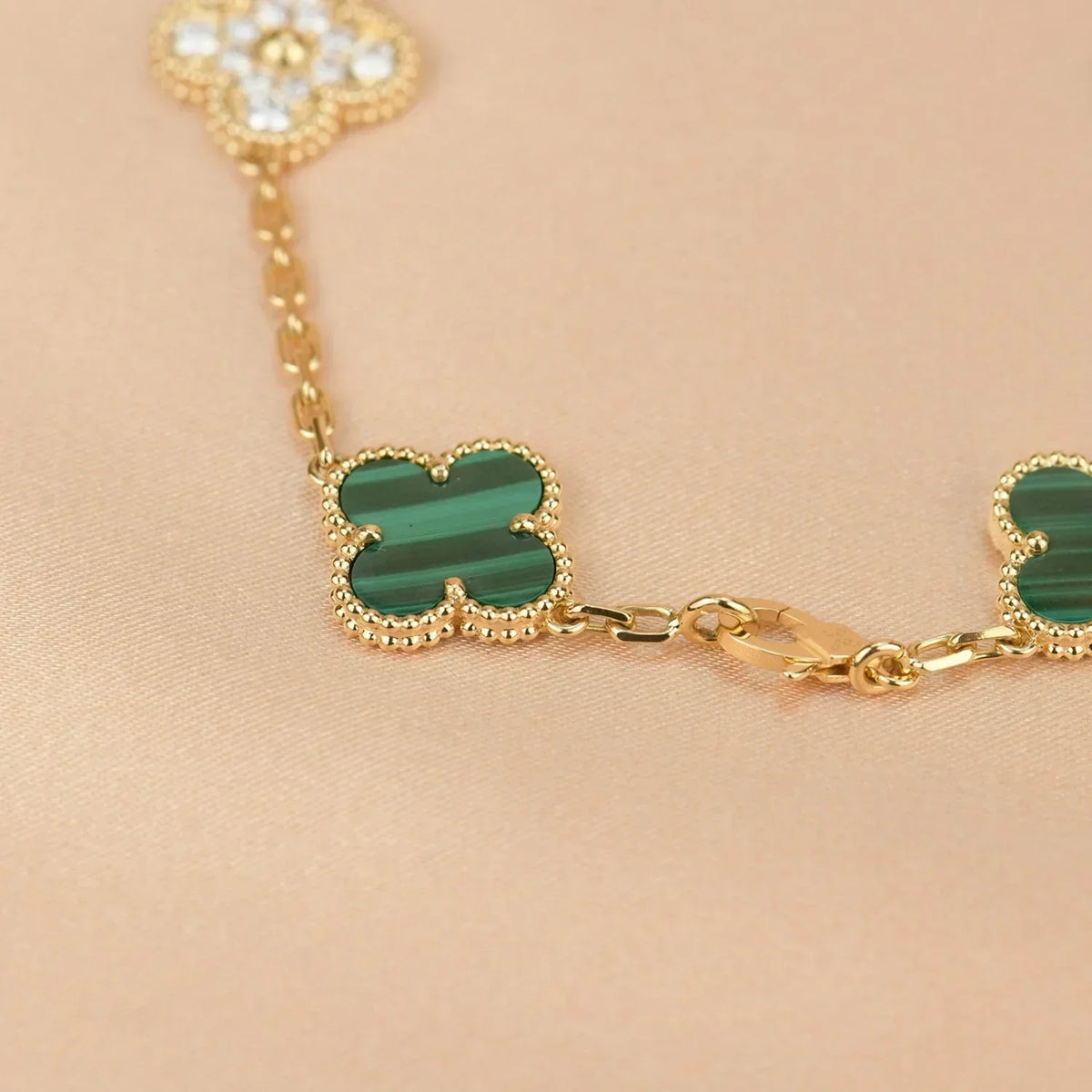 [Avelora Jewelry ] CLOVER 5 MOTIF MALACHITE BRACELET COLLECTION