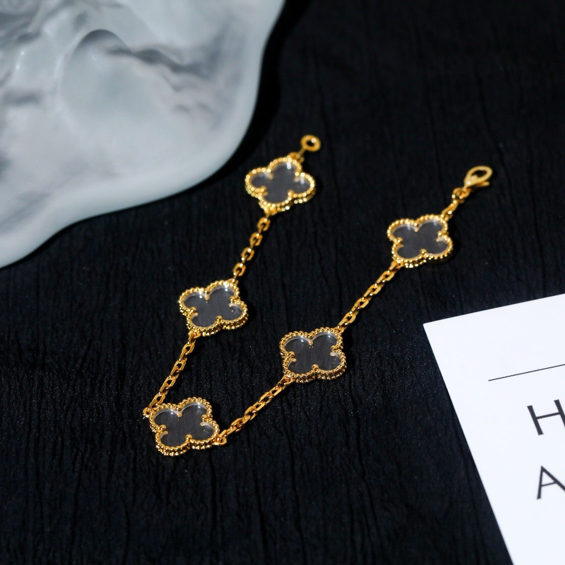 [Avelora Jewelry ]CLOVER 5 MOTIF ROCK CRYSTAL BRACELET