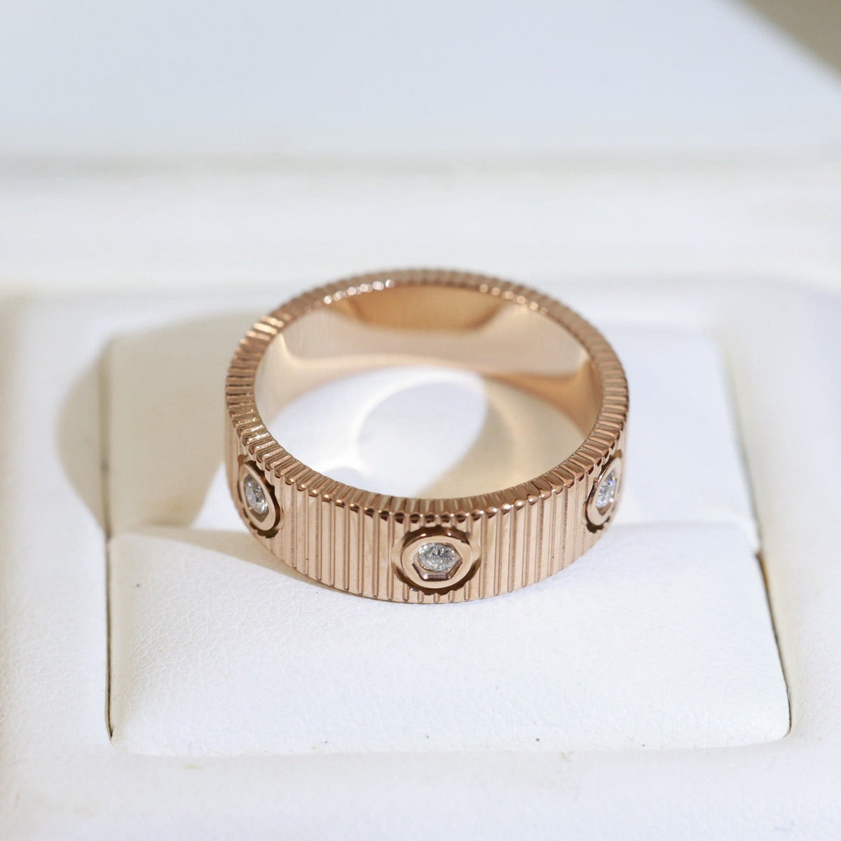 [Avelora jewelry]LOVE 6.5MM UNLIMITED RING, 6 DIAMONDS