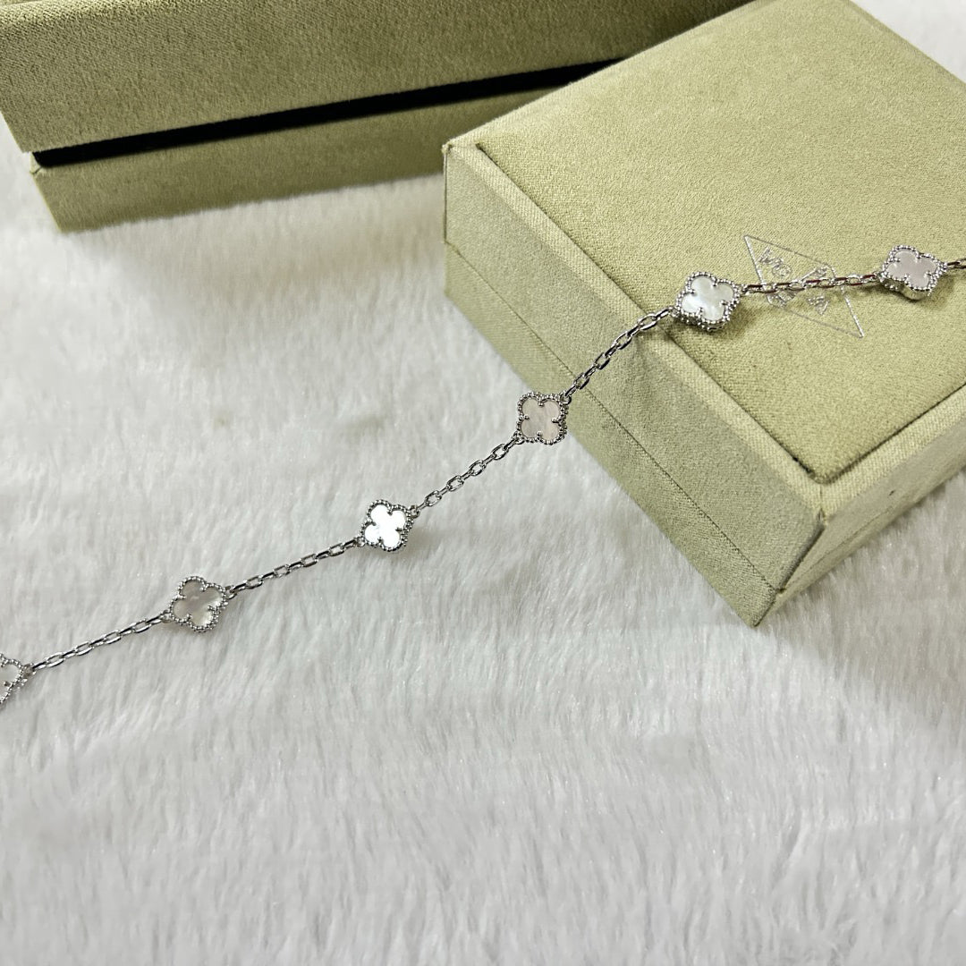 [Avelora Jewelry ]CLOVER 6 MOTIF WHITE MOP BRACELET