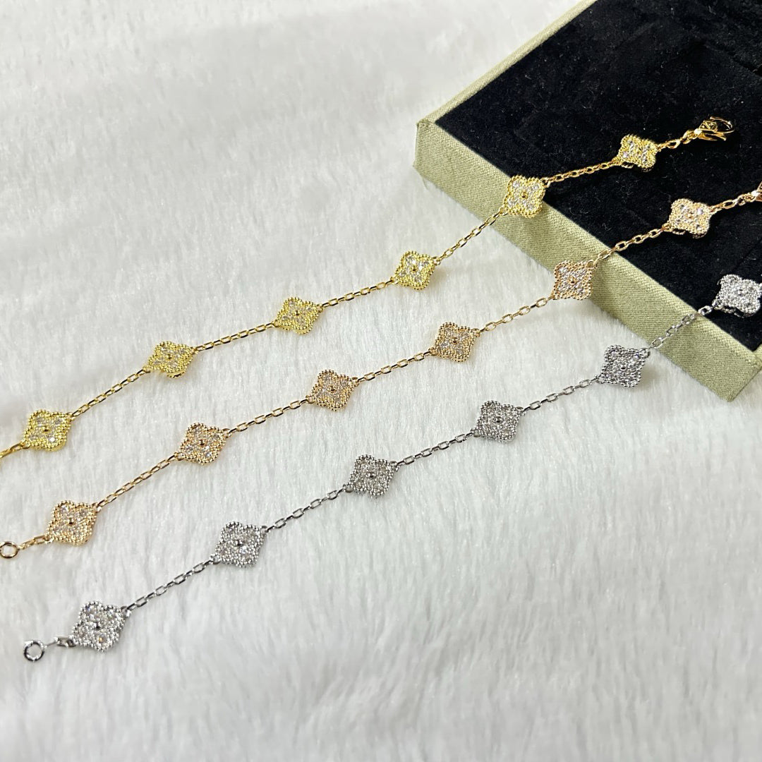 [Avelora Jewelry ]CLOVER 6 MOTIF DIAMOND BRACELET