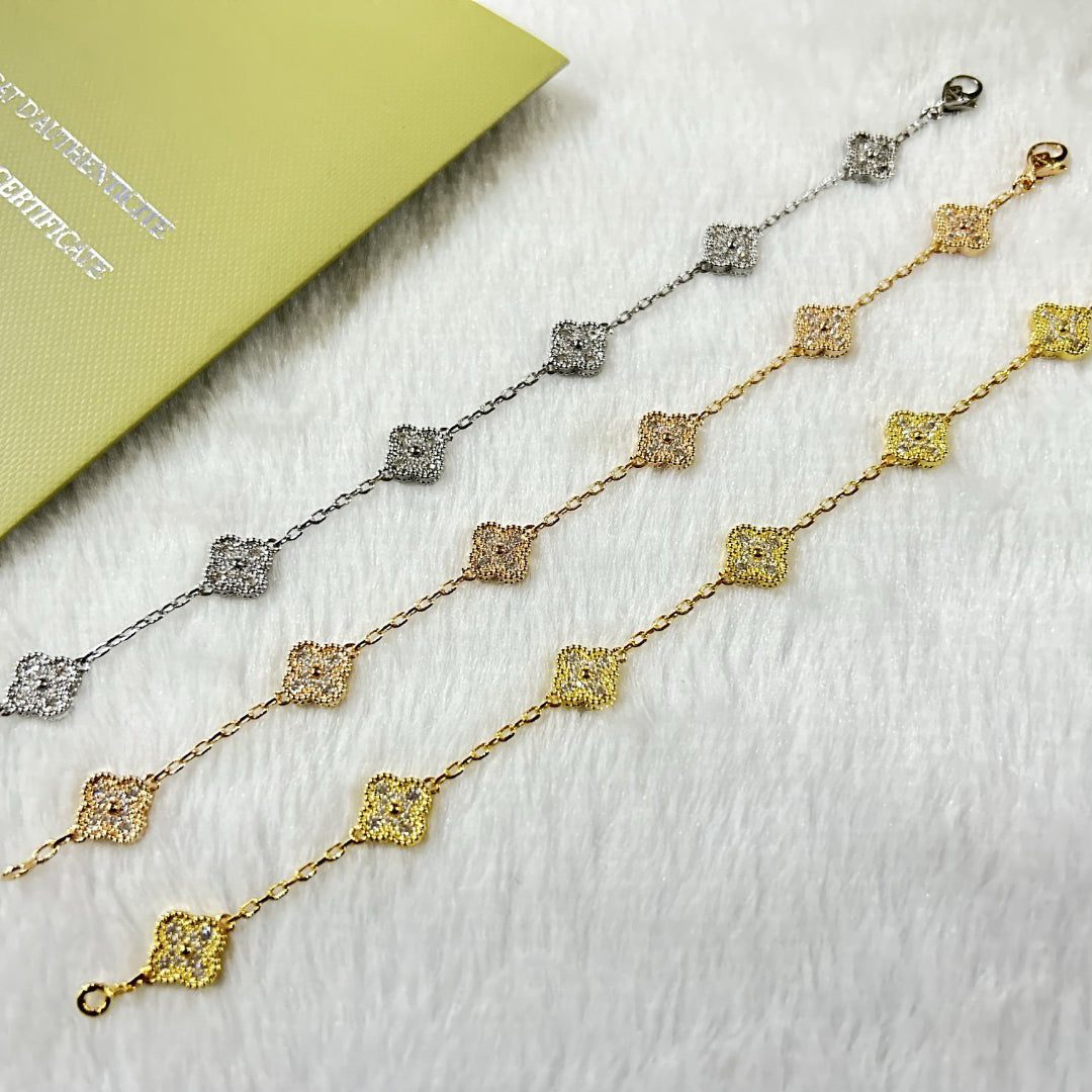 [Avelora Jewelry ]CLOVER 6 MOTIF DIAMOND BRACELET