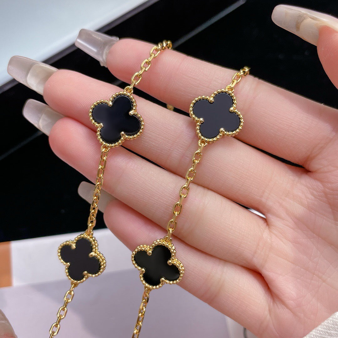 [Avelora Jewelry ]CLOVER 10 MOTIFS ONYX NECKLACE