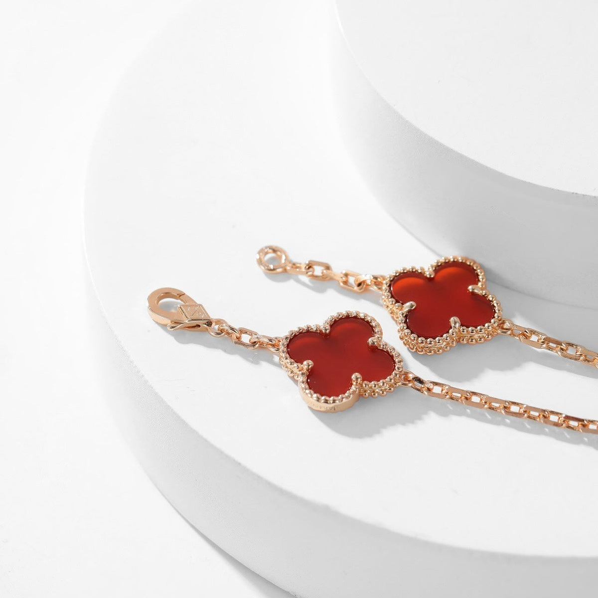 [Avelora Jewelry ]CLOVER 10 MOTIFS CARNELIAN NECKLACE