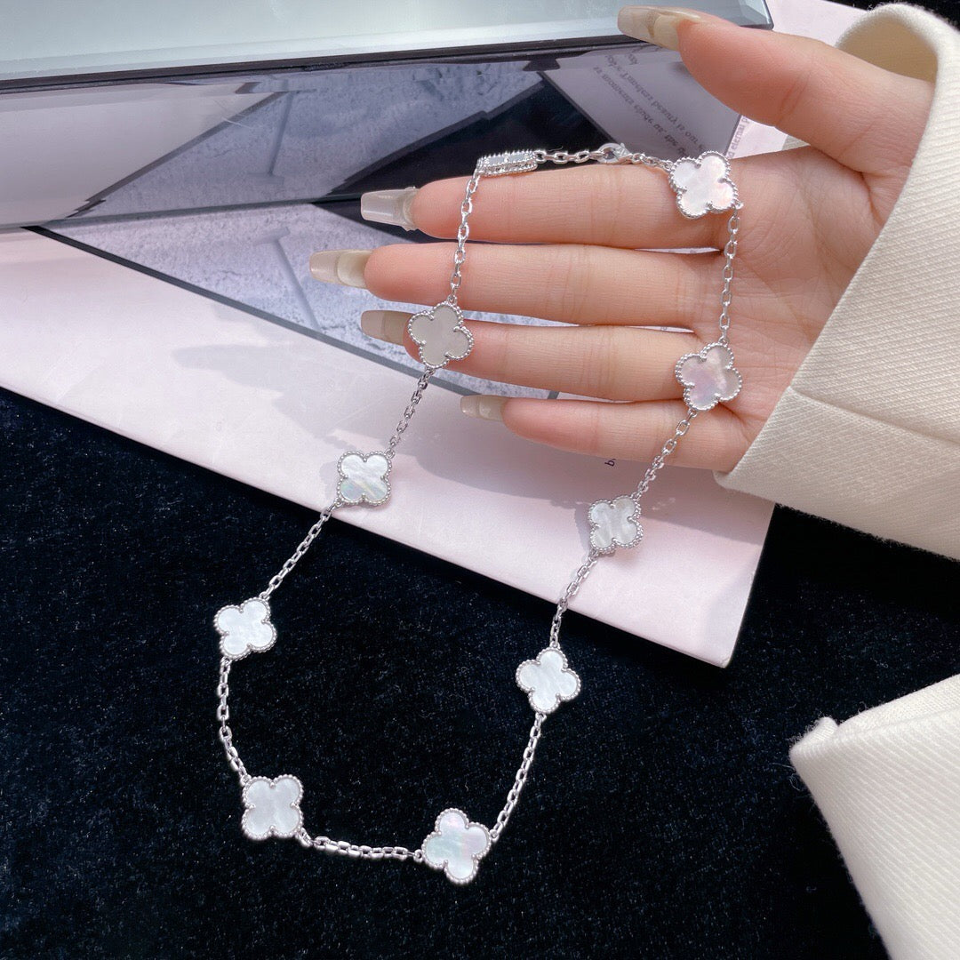 [Avelora Jewelry ]CLOVER 10 MOTIFS WHITE MOTHER OF PEARL NECKLACE